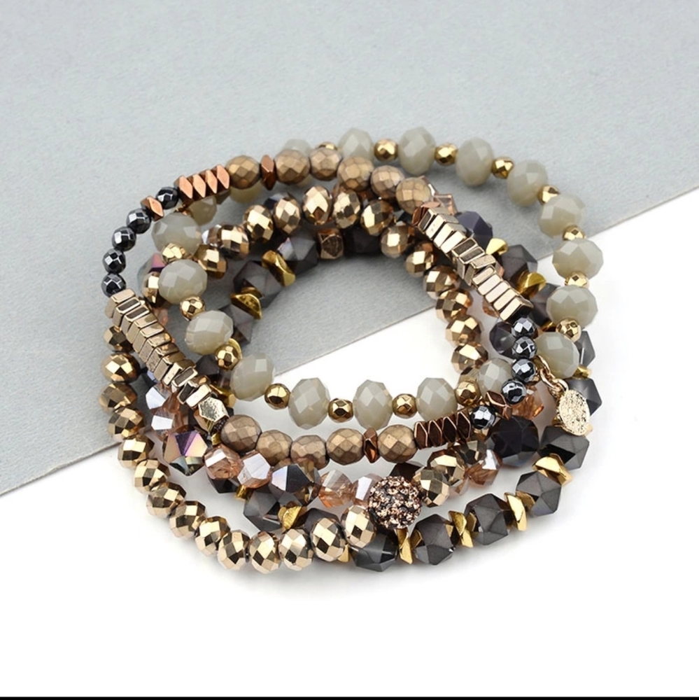 Beautiful 5Pc/Set Multilayer Trendy Natural Stone